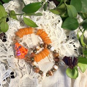 Beautiful stretch bracelets